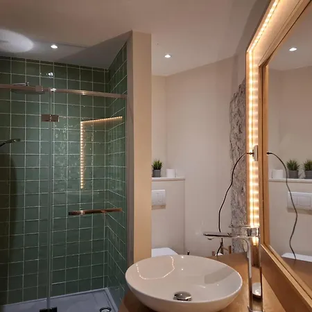 La Zoulette * 洛维涅